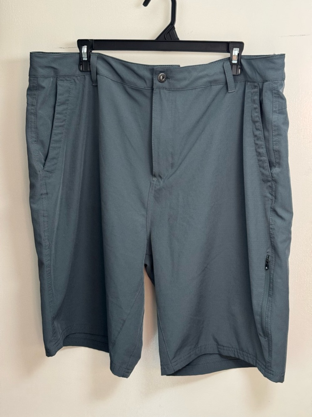 Gerry Weber Men's Gray Performance Hybrid Shorts